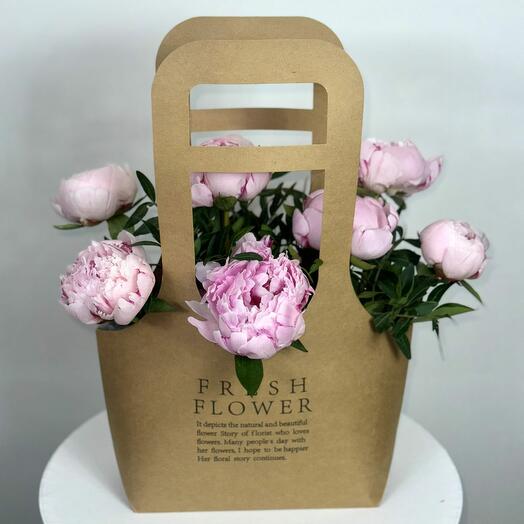 7 пионов Сара Бернар В Сумочке