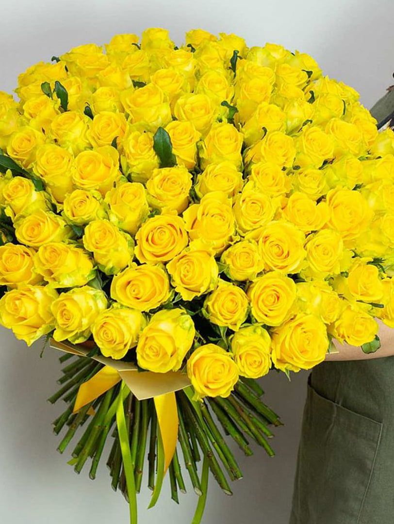 101 yellow roses