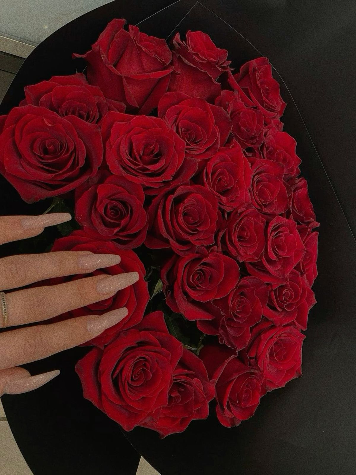 21 red roses