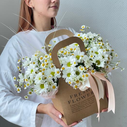 Chamomiles in a purse