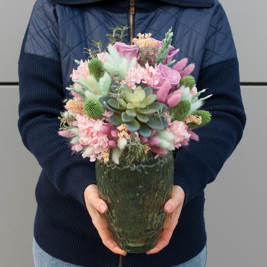 Interior composition of Morlya