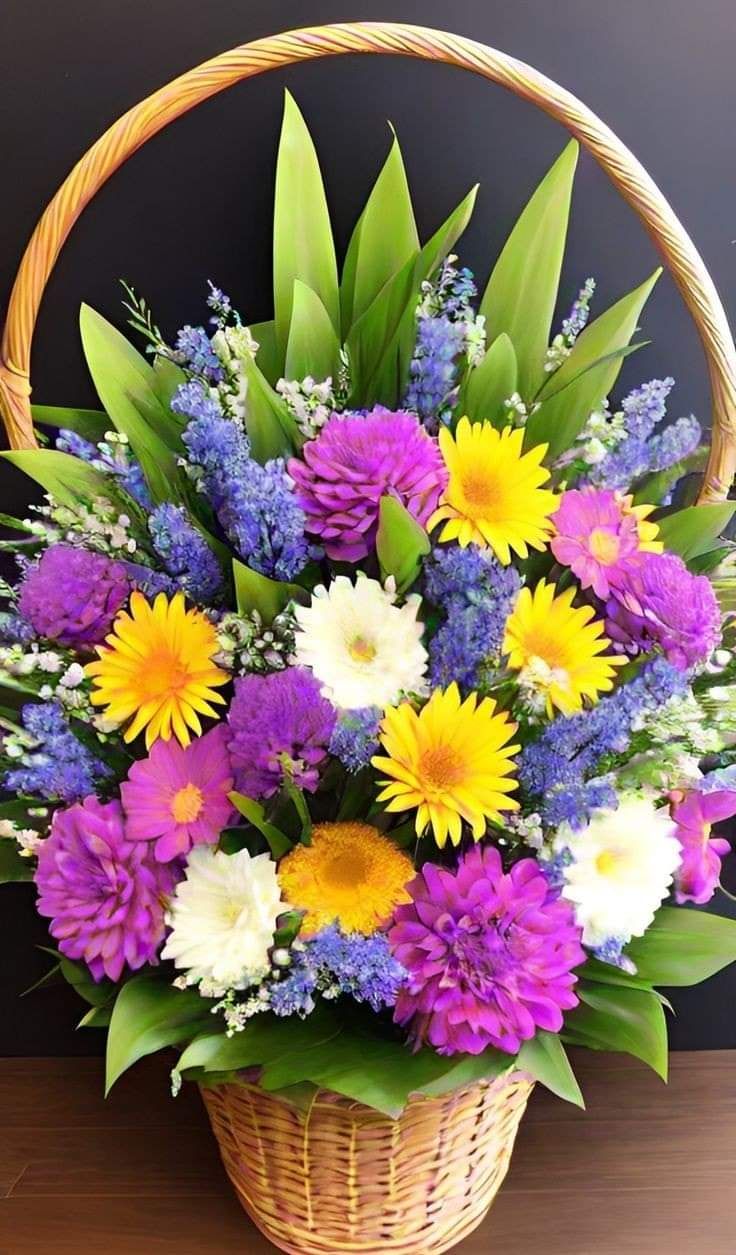 Romantic basket surprise 💐