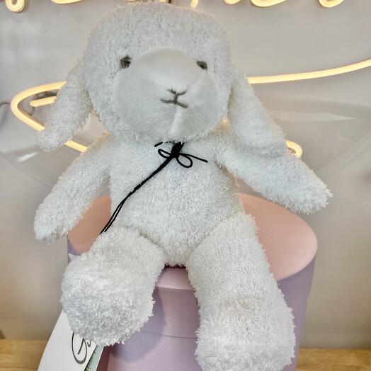 Овечка Пушинка белая