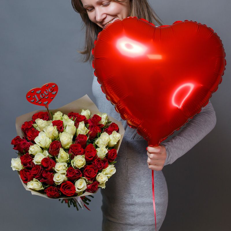 51 розы белые элитные