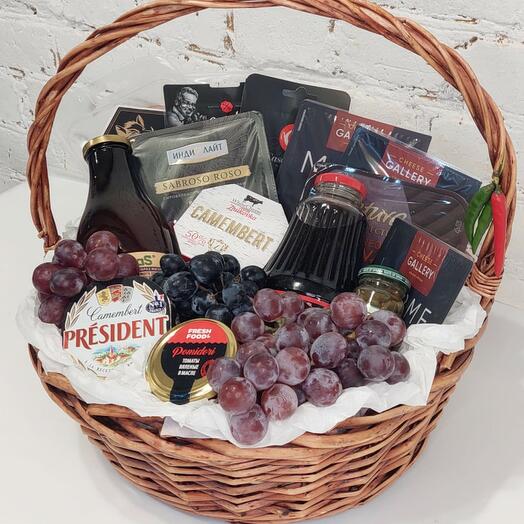 Gift food basket