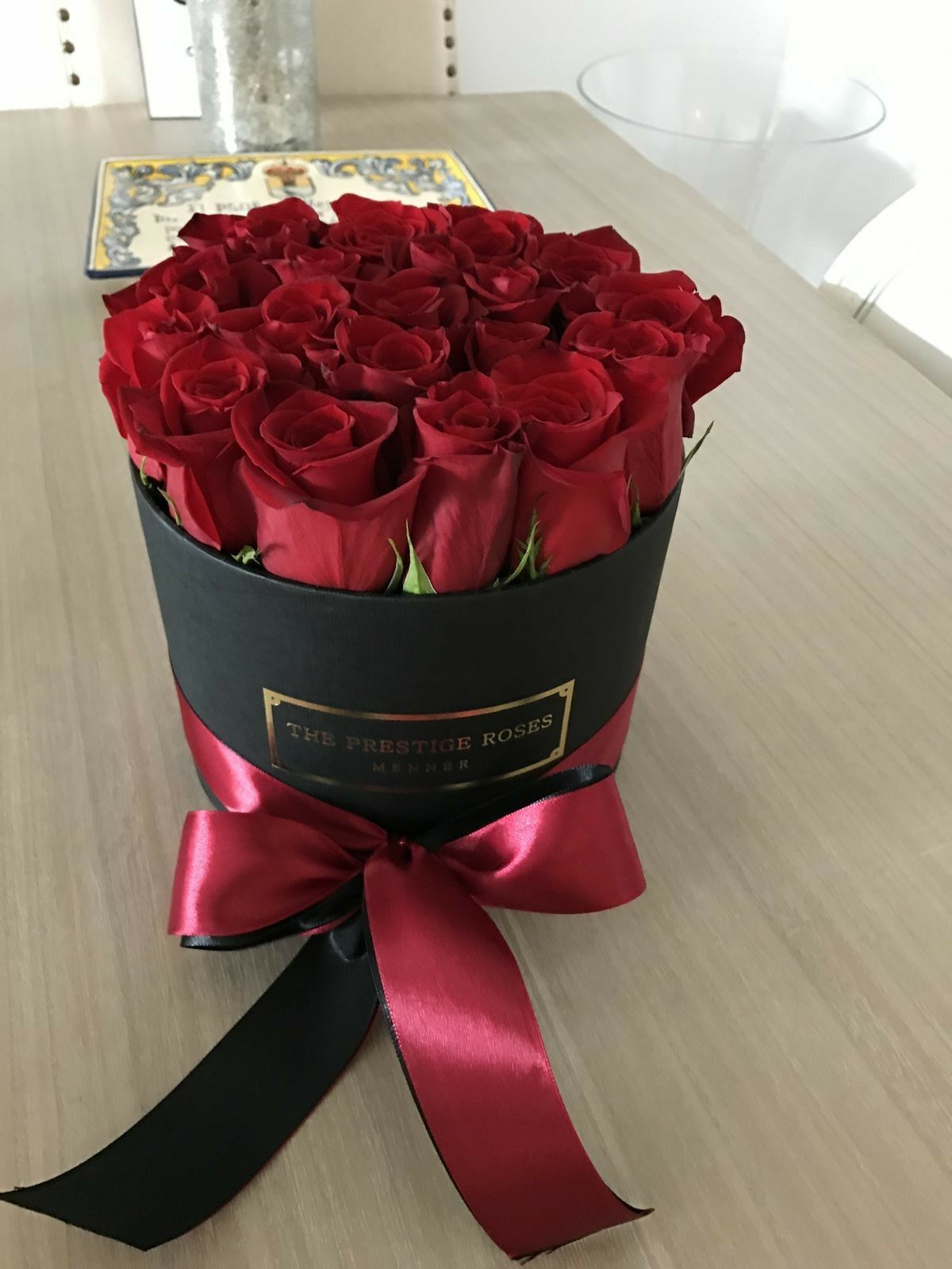 Romantic boxed surprise 💐