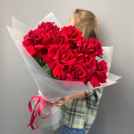Bouquet of red French roses