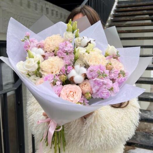 Delicate bouquet with cotton and mattiola