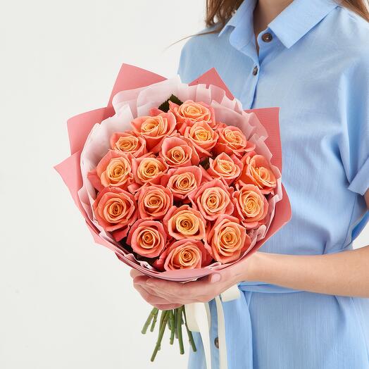 Bouquet of 19 peach roses in design packaging