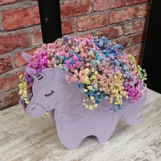 Box with gypsophila "Unicorn"