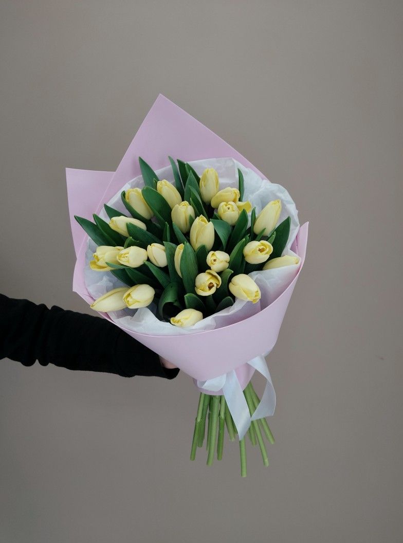 Cozy mono bouquet 🌺