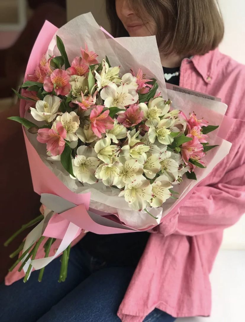 Яркий моно букет 🌷