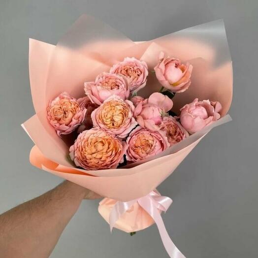 Chic premium bouquet from Juliet's bush pionoid roses