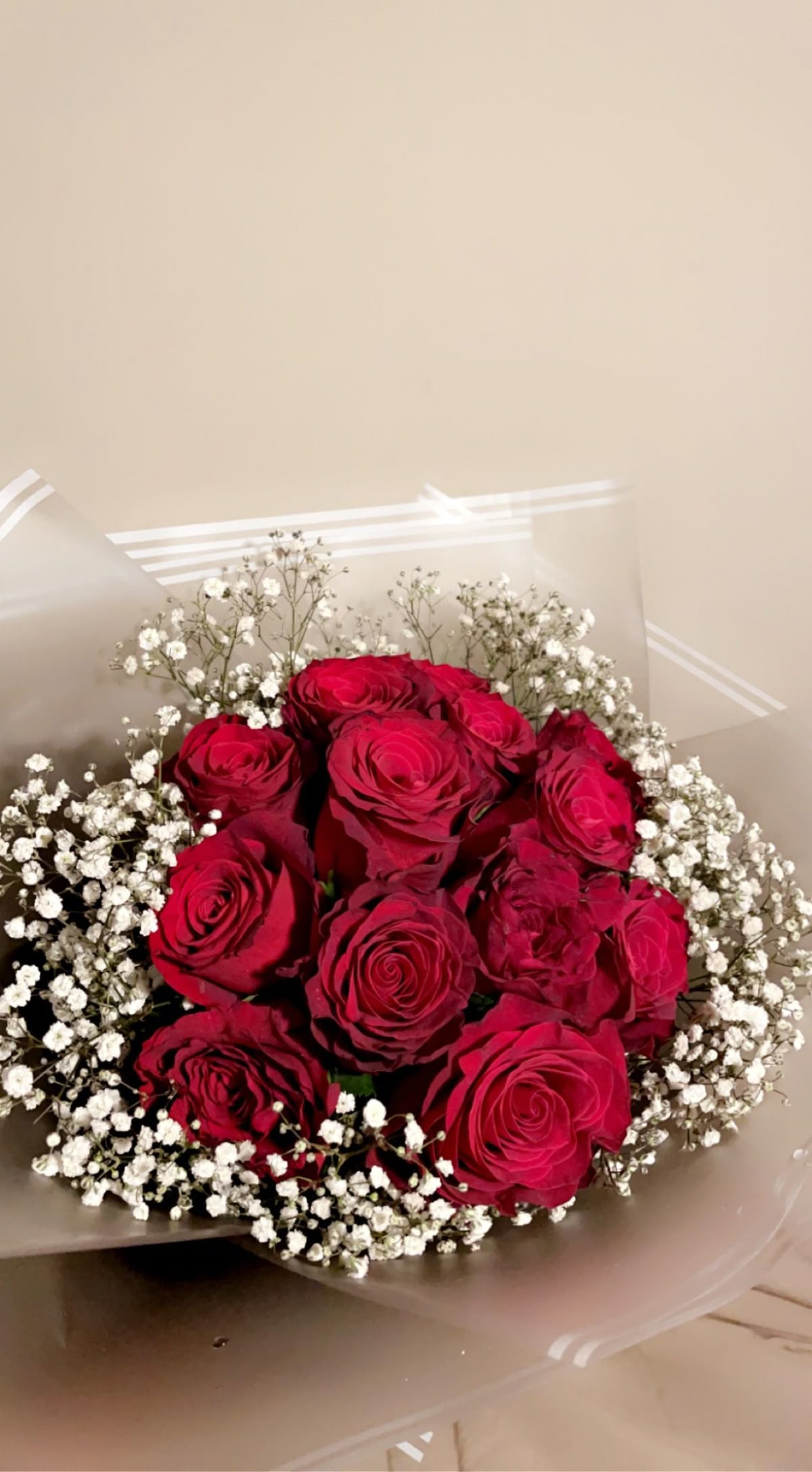11 red roses