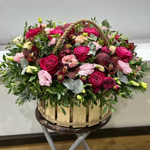Корзина из цветов