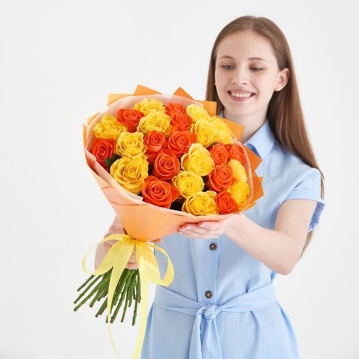 Букет Рыжий микс 25 роз 50 см