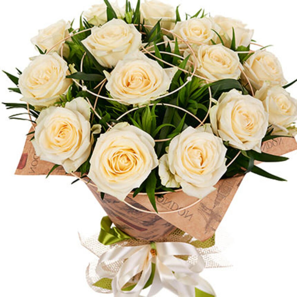 15 кремовых роз
