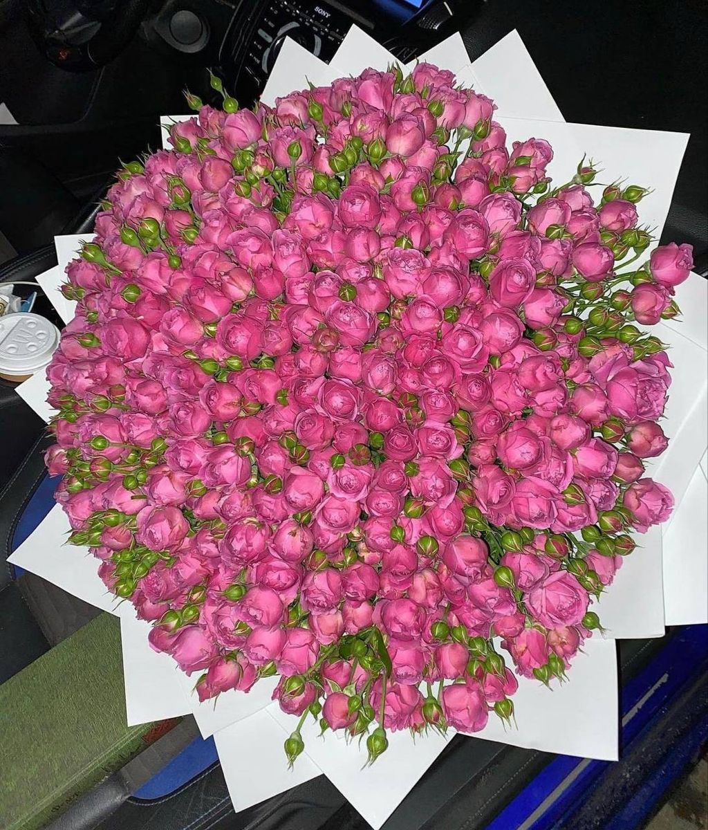 Bouquet of 1001 roses for eternal love 🌹