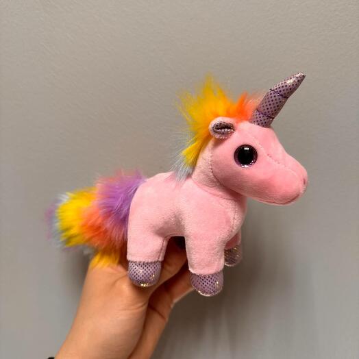 The keychain "unicorn" pink