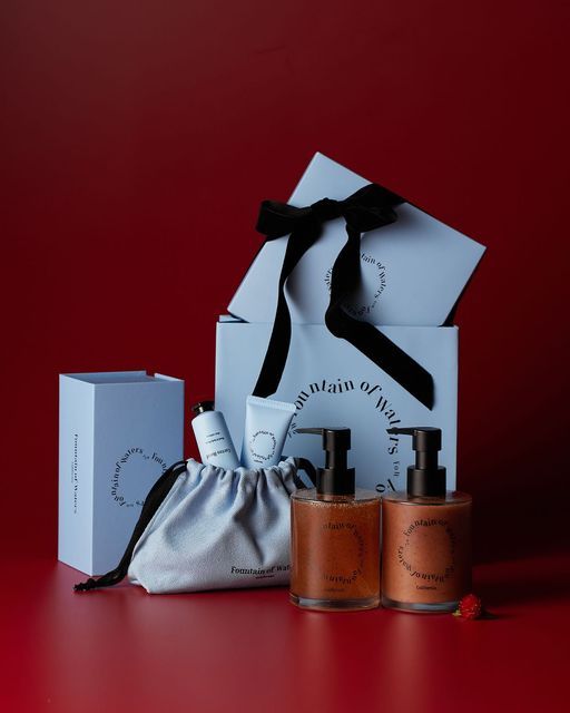 Elegant gift set 💮