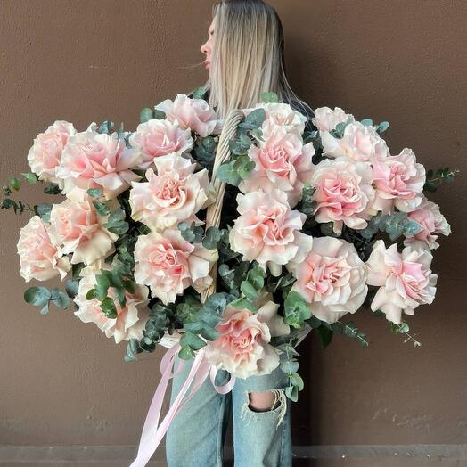 Basket with French roses "Florence
