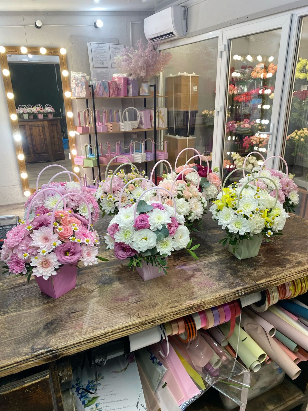 Романтичный цветочный ящик 💐💕