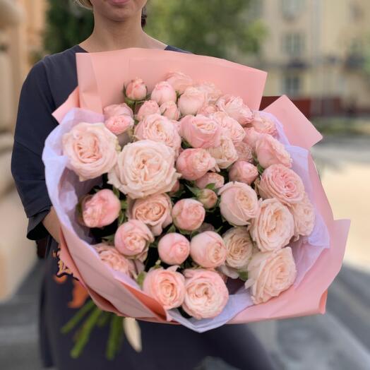 Bouquet 11 pionivate bush roses