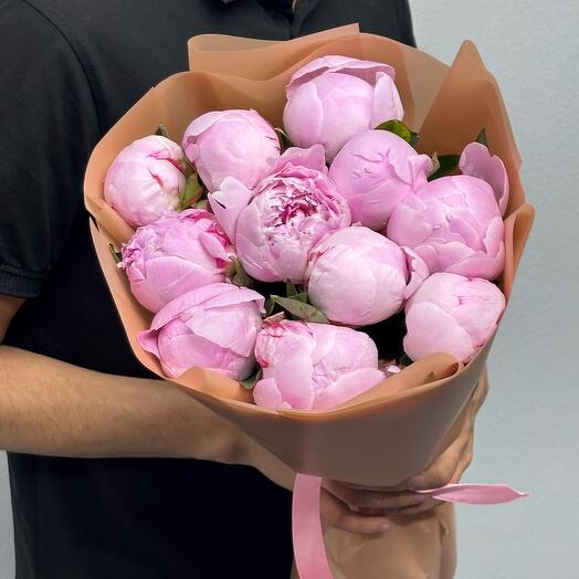 Bouquet of 11 peony)))