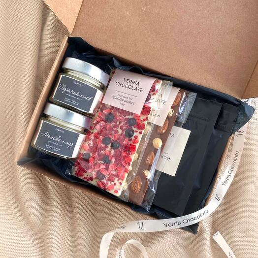 Подарочный бокс 7