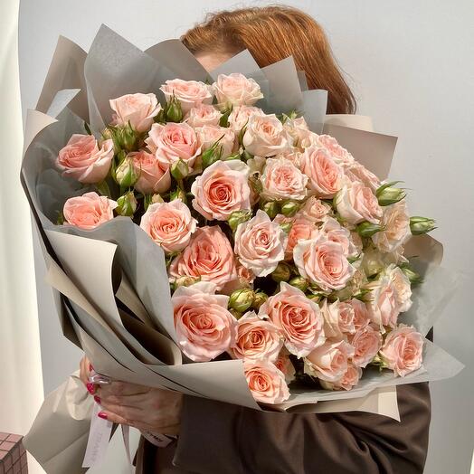 Monobuette from bush roses Sarah Sarah