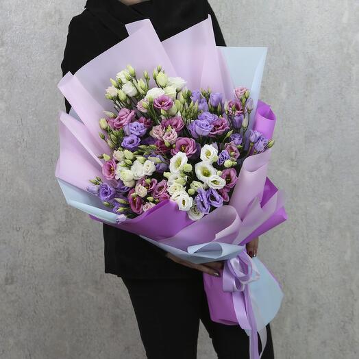 Bouquet of 15 east mix in designer packaging "Blanchet"