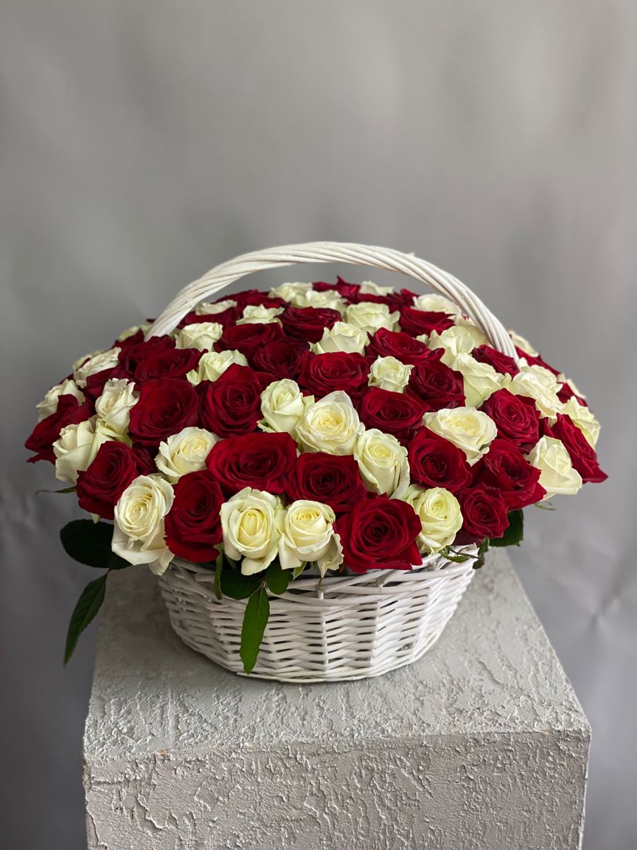 Fresh flower box 🌿🌞