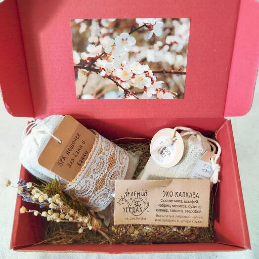 Gift set for March 8 with herbal tea and SPA bag