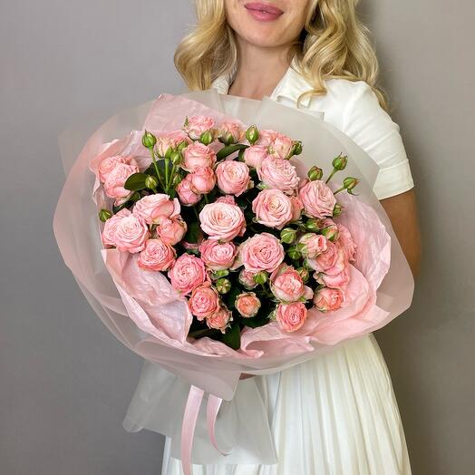 Peach sorbet with pionoid roses Madame Bombastic 9