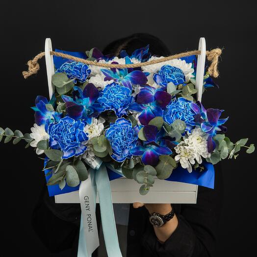 Композиция "Moonlight 💙" в деревянном ящике