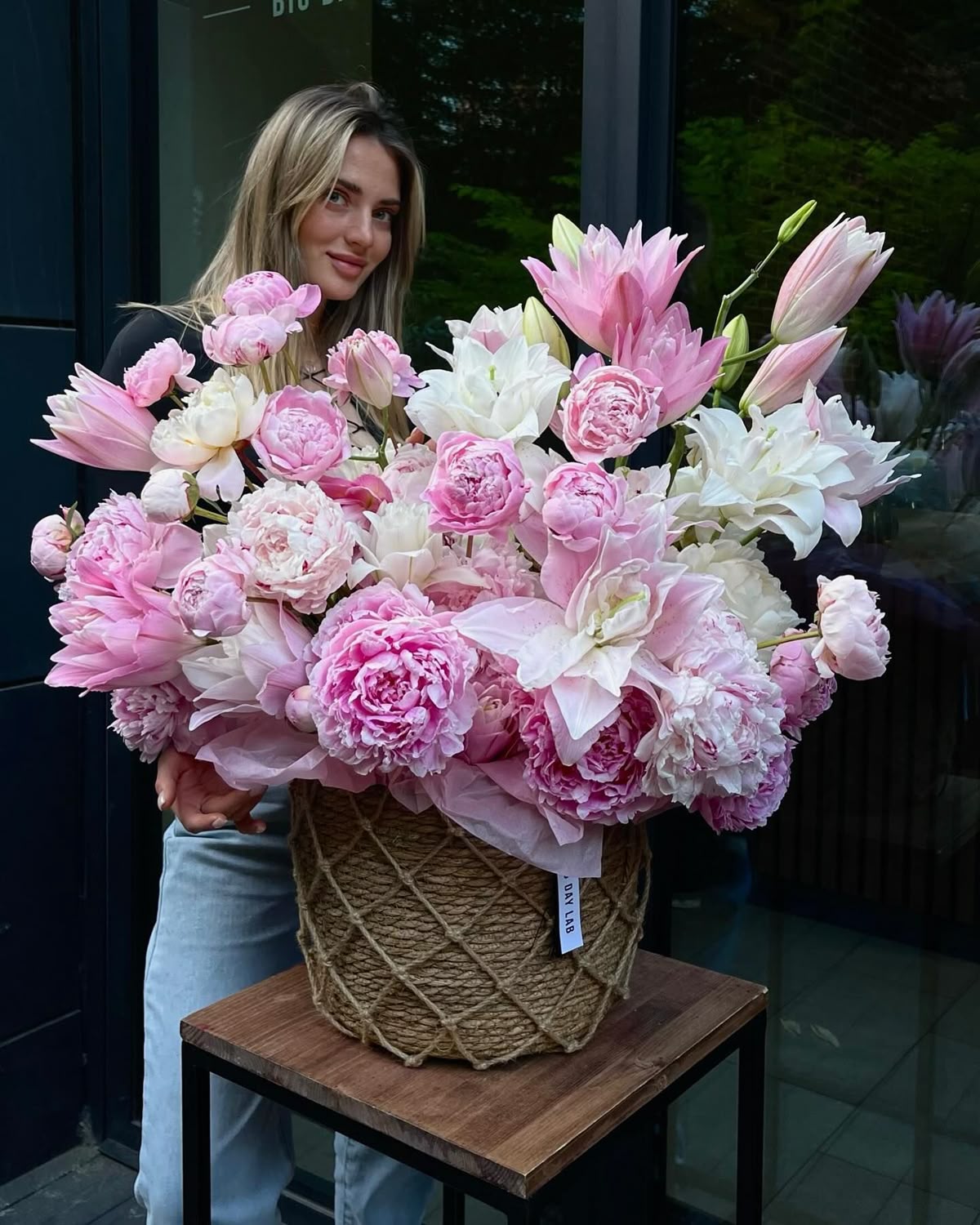 Элегантный цветочный ящик 💐✨