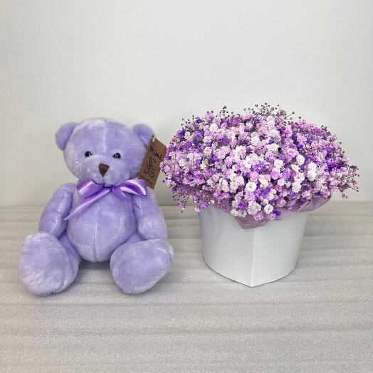 Подарочный набор: Лавандовая гипсофила в коробке Amor в виде сердца и мягкий мишка