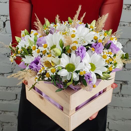 The composition of the field bouquet