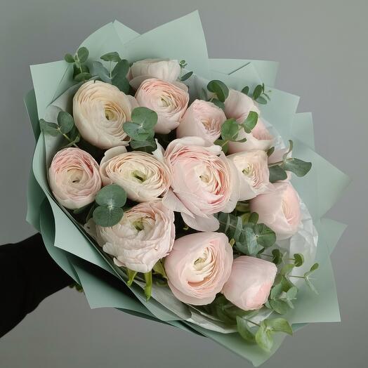 15 ranunculus
