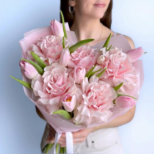 Tender bouquet French roses and tulips