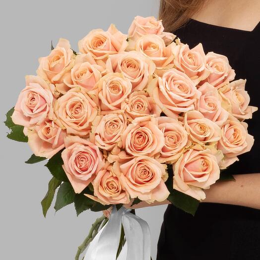 Bouquet of peach pink roses Pearl Avalanche, 25 pcs, 50 cm. Florentika
