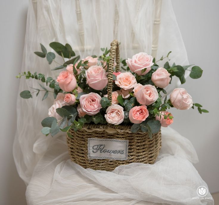 Summer flower basket 🌞