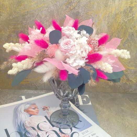 Сухоцветы в бокале Бриз