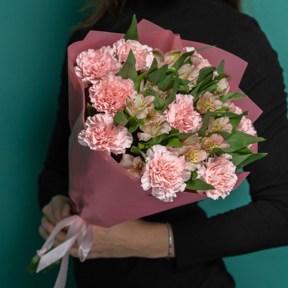 Elegant author’s bouquet 💐 