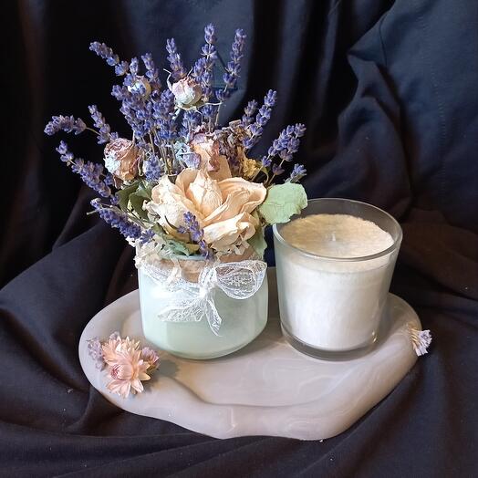Поднос ручной работы со Свечой и вазочкой с Лавандой