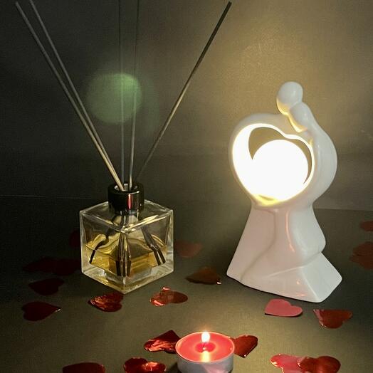 Gift set "Eternal Love" ceramic lamp, diffuser aroma "Bath Cleopatra"
