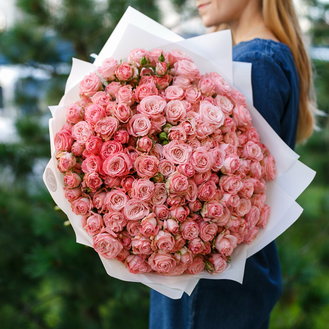 51 пионовидная роз