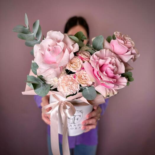 Flowers in a box with French roses. Scandi Flora 108 Bouquet