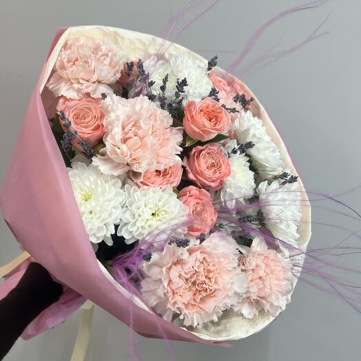 Bush rose with lavender and chrysanthemum