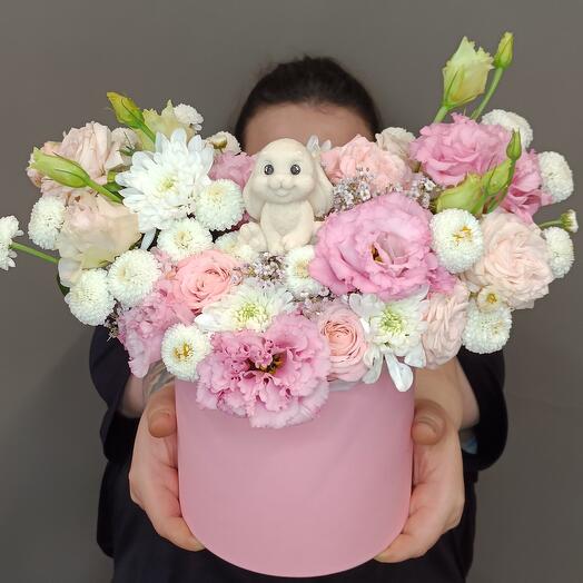 Букет из роз, хризантем и эустомы с мылом ручной работы